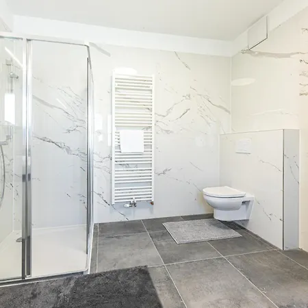 Touch Upon Metropolis By Jr בית אירוח