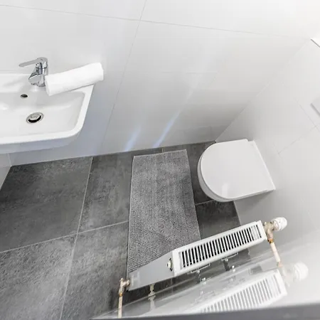 Touch Upon Metropolis By Jr