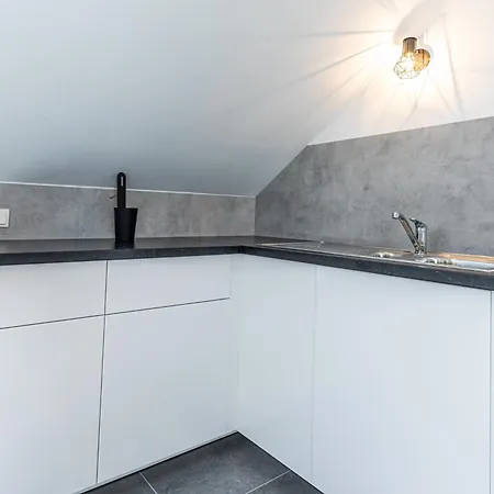 Touch Upon Metropolis By Jr