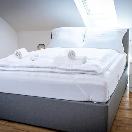 בית אירוח Touch Upon Metropolis By Jr *