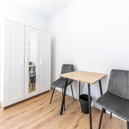 בית אירוח Touch Upon Metropolis By Jr