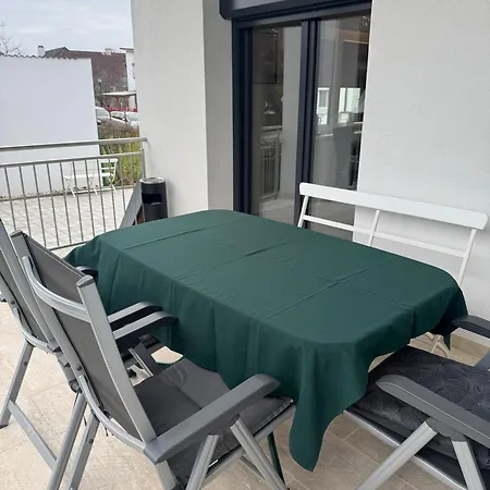 Touch Upon Metropolis By Jr בית אירוח *