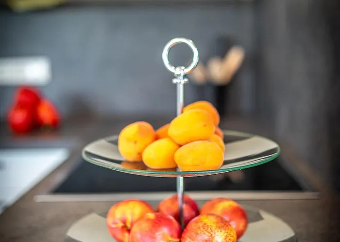 Touch Upon Metropolis By Jr Gerasdorf bei Wien